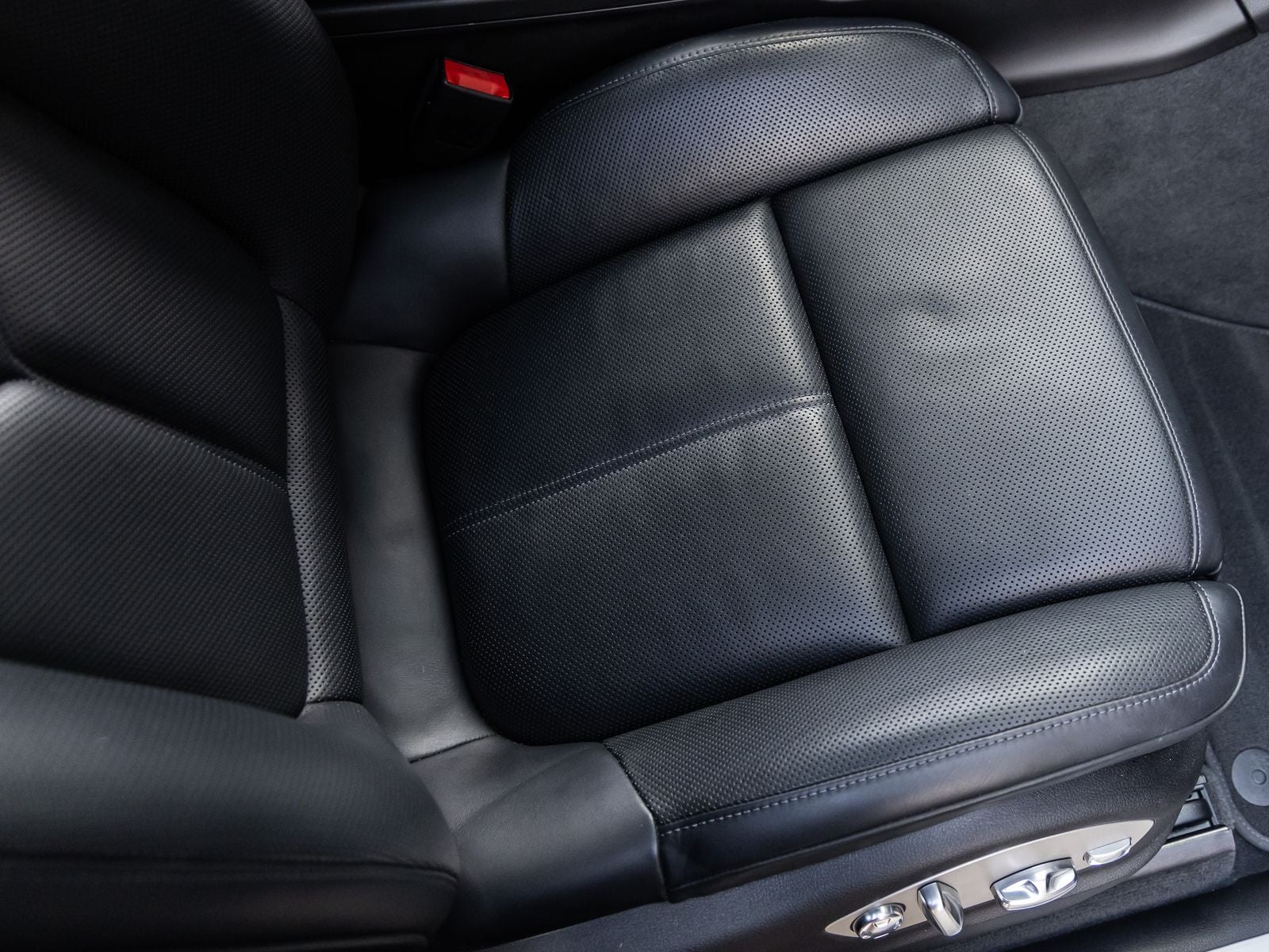 2018 Porsche Macan Macan GTS