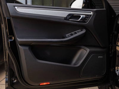 2018 Porsche Macan Macan GTS