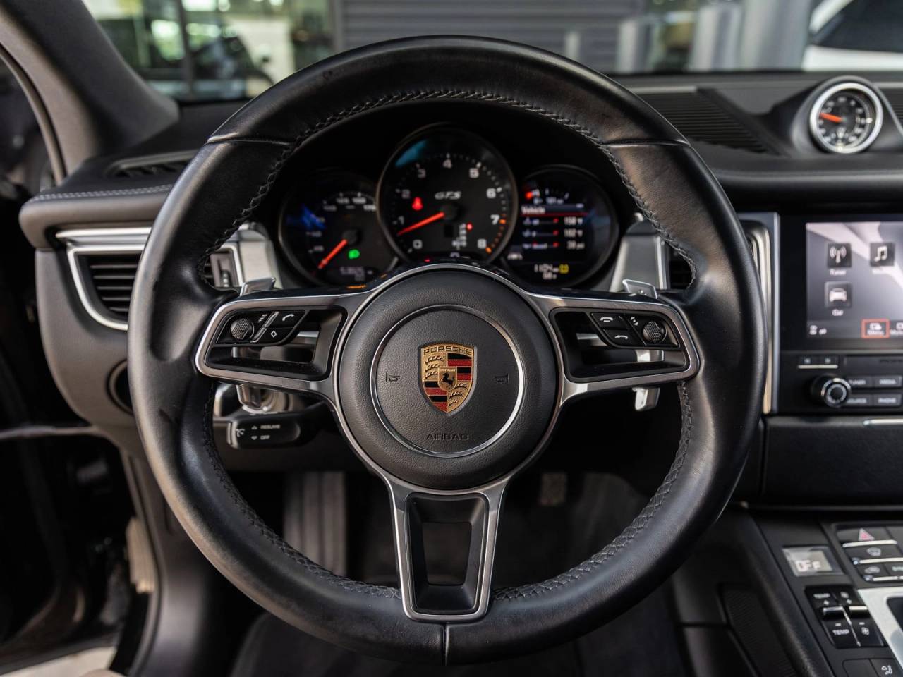 2018 Porsche Macan Macan GTS