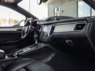 2018 Porsche Macan Macan GTS