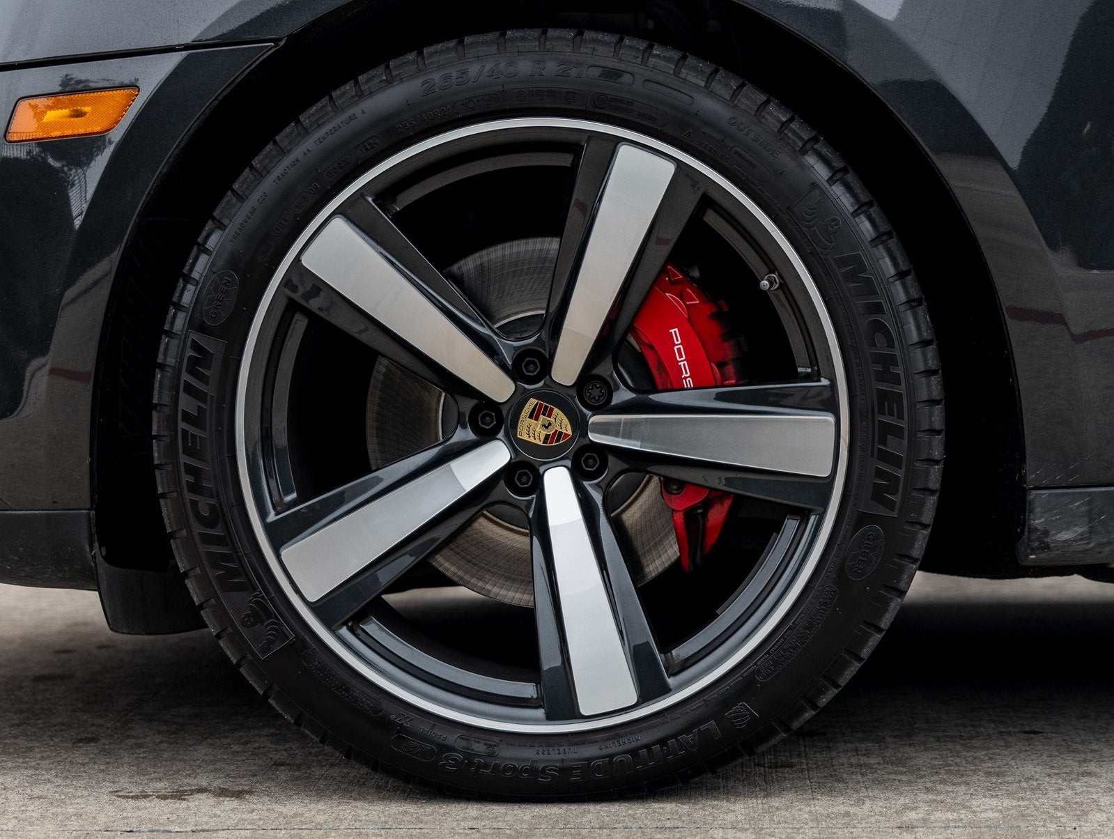 2024 Porsche Macan Macan S (MY24)