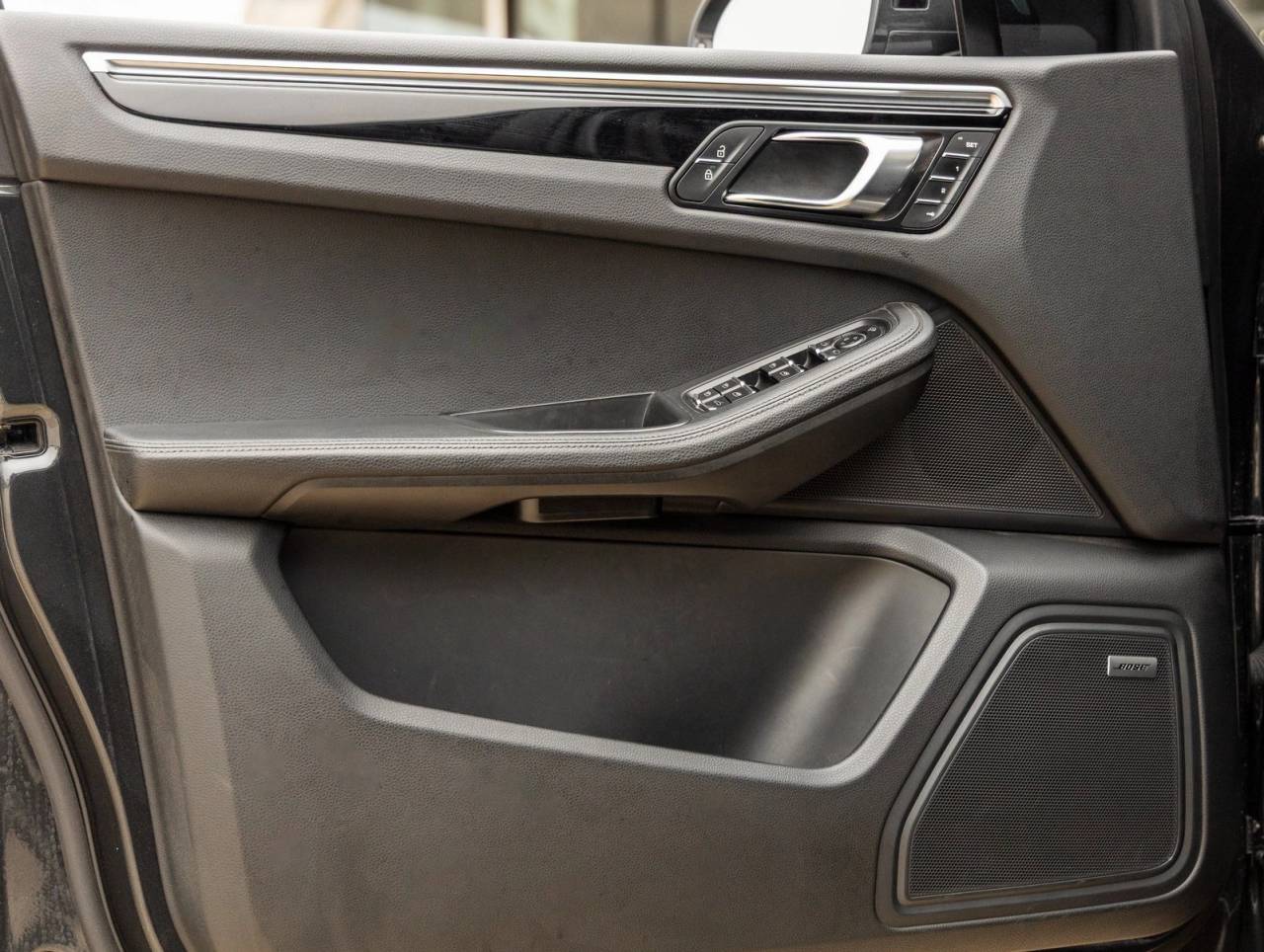 2024 Porsche Macan Macan S (MY24)