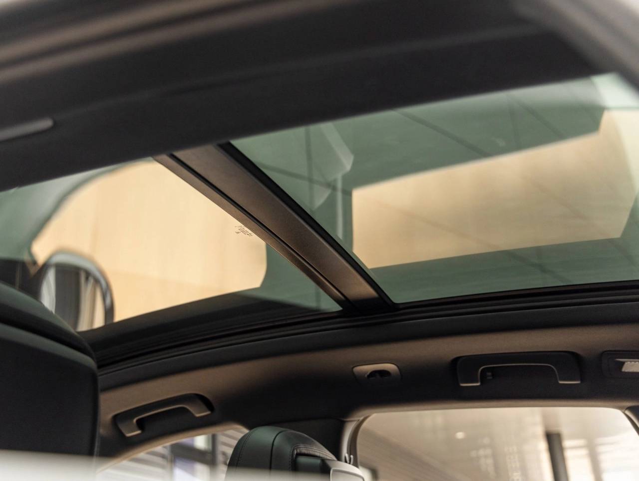 2024 Porsche Macan Macan S (MY24)