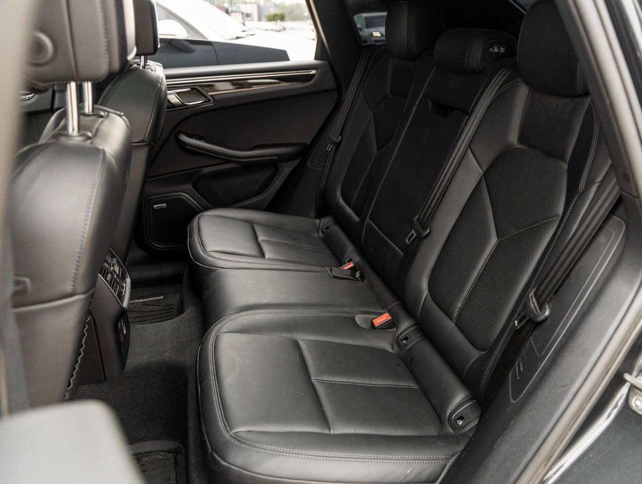 2024 Porsche Macan Macan S (MY24)