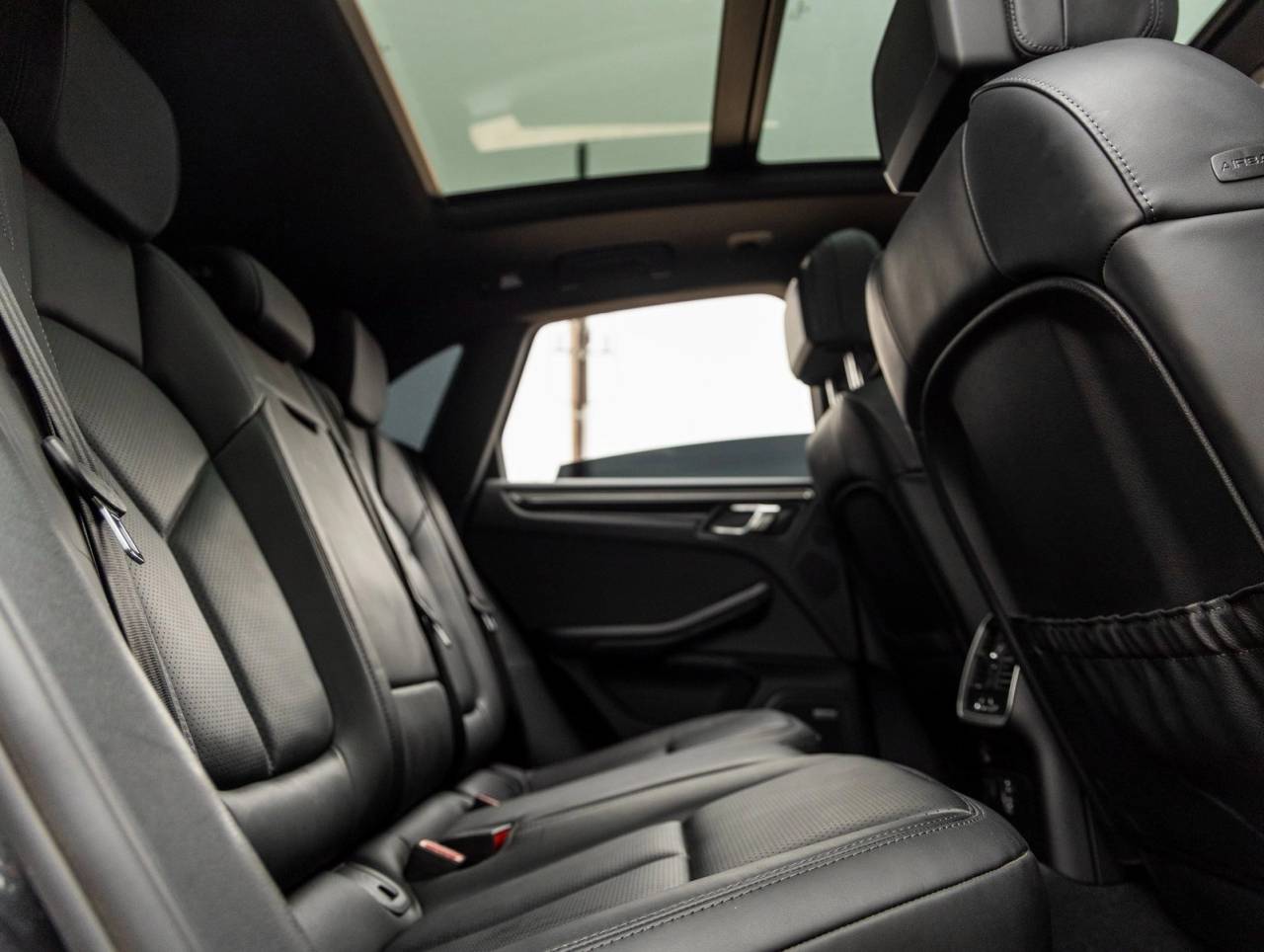 2024 Porsche Macan Macan S (MY24)