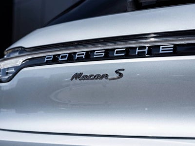2025 Porsche Macan S
