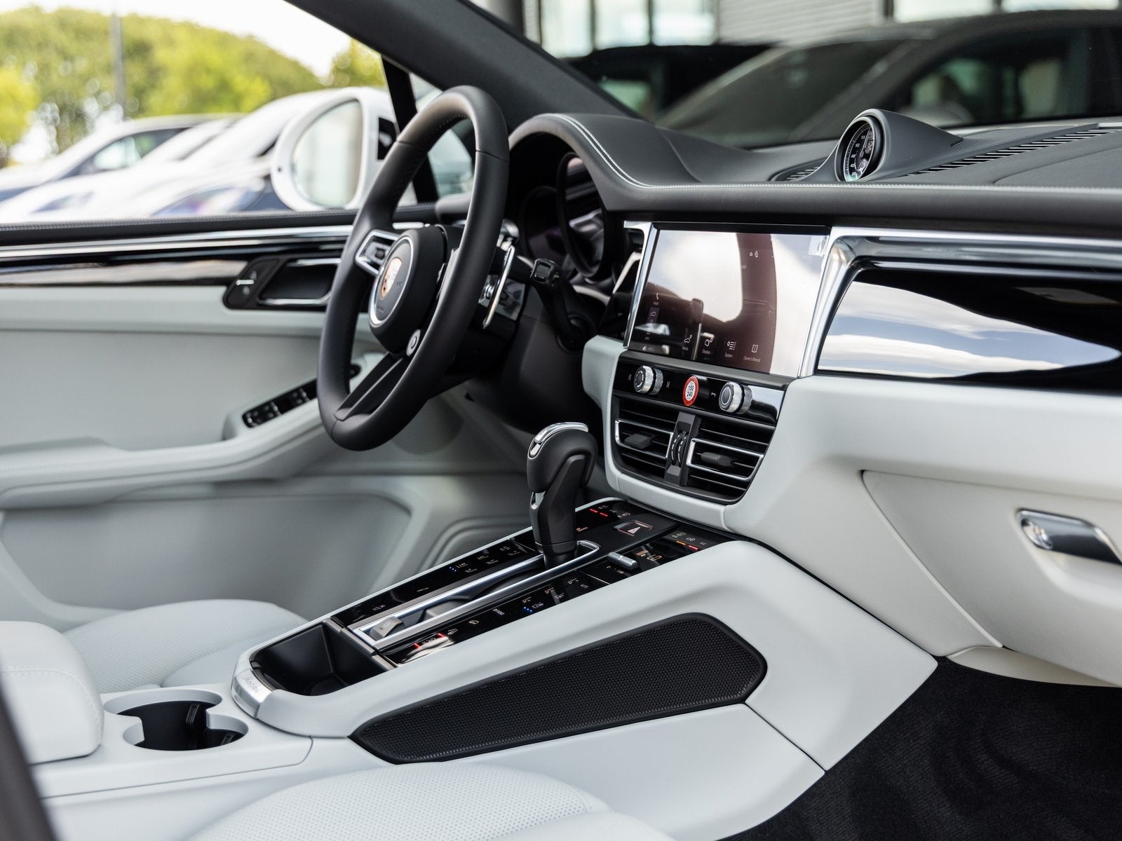 2026 Porsche Macan Macan S