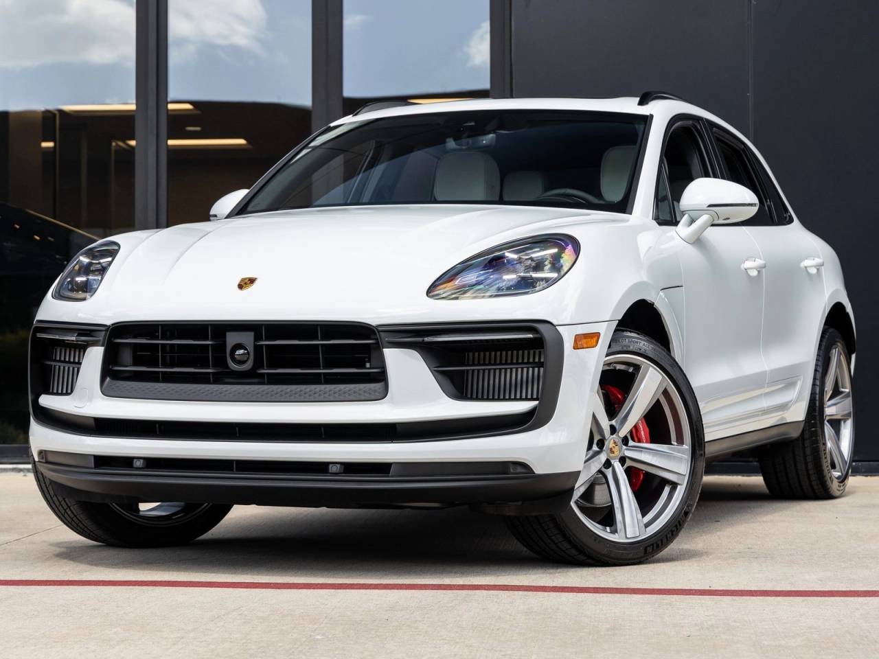 2026 Porsche Macan Macan S