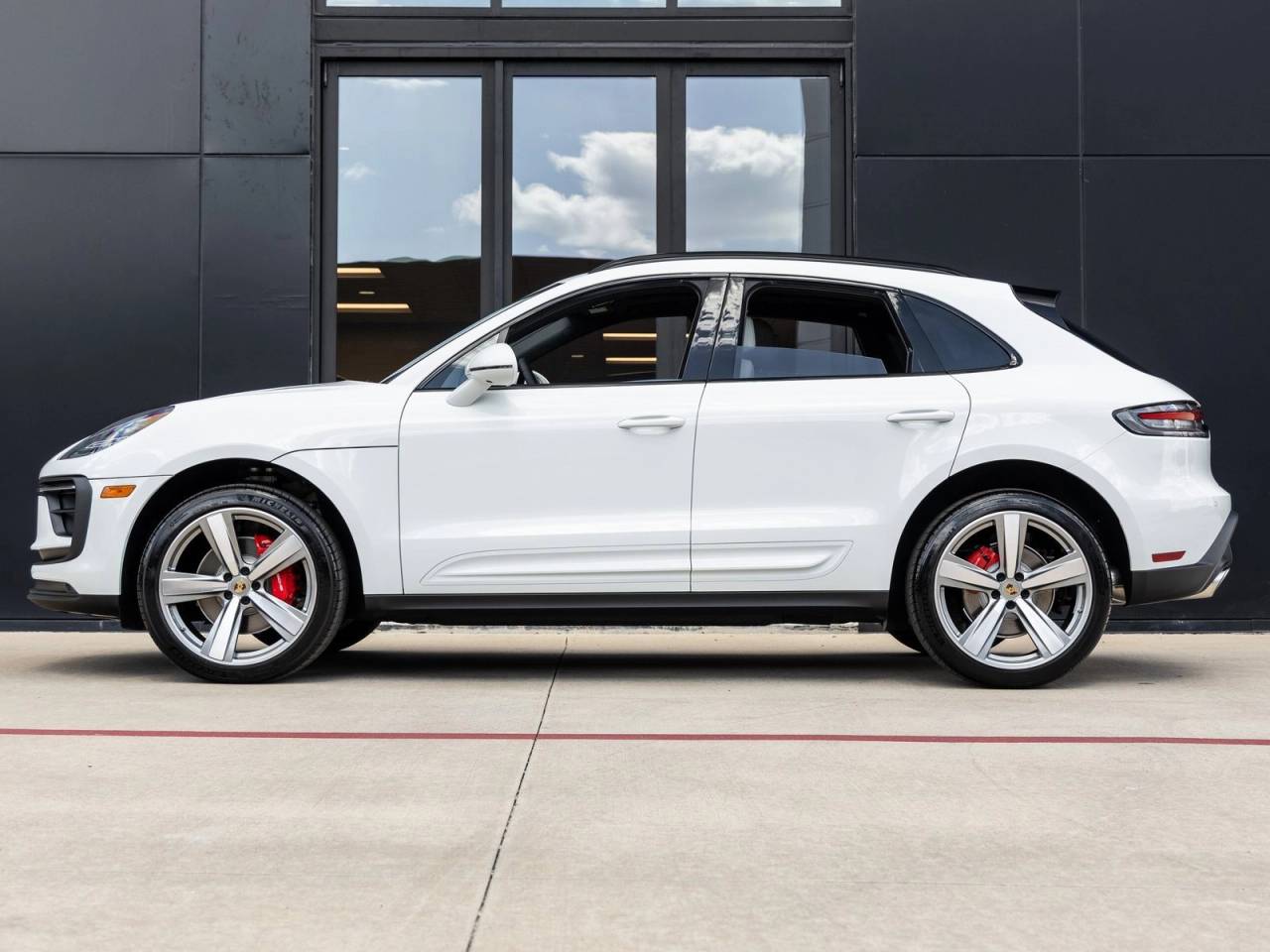 2026 Porsche Macan Macan S