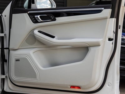 2026 Porsche Macan Macan S