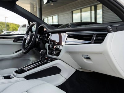 2026 Porsche Macan Macan S