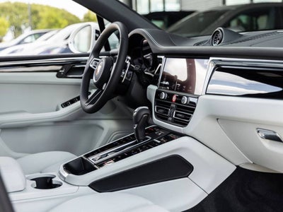 2026 Porsche Macan Macan S