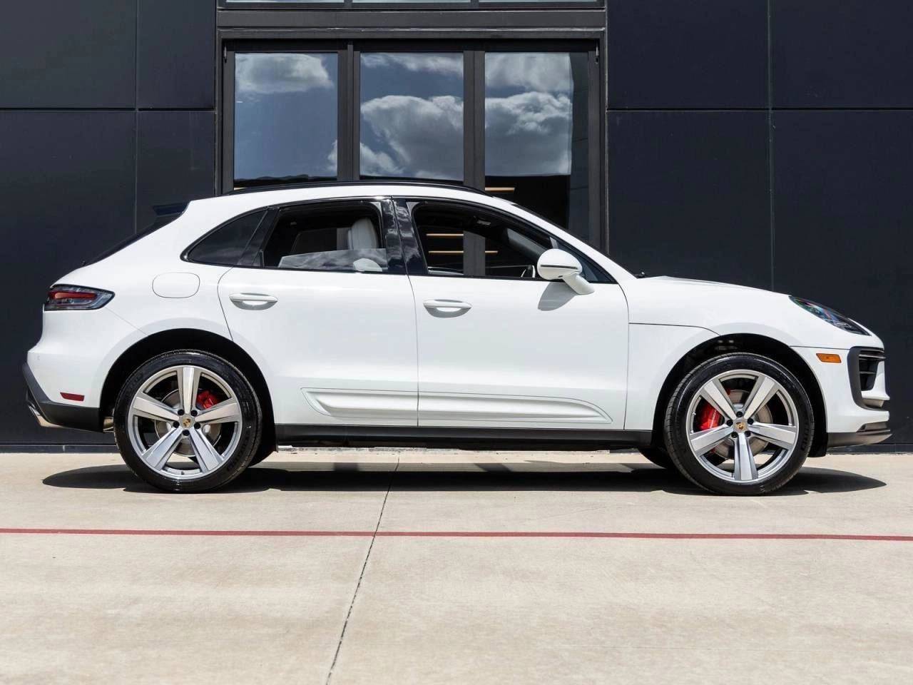 2026 Porsche Macan Macan S