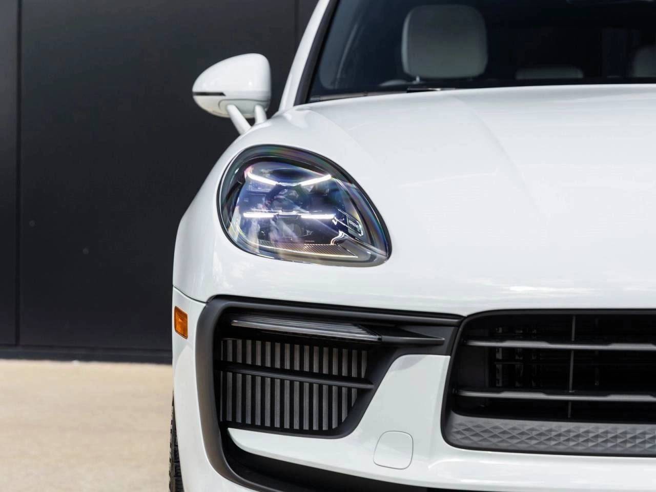 2026 Porsche Macan Macan S