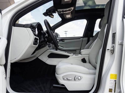 2026 Porsche Macan Macan S