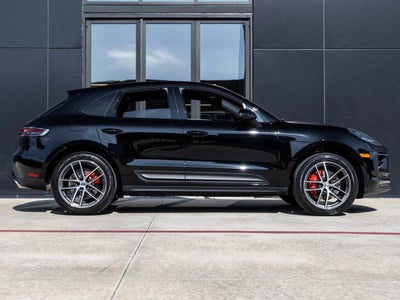 2026 Porsche Macan Macan S