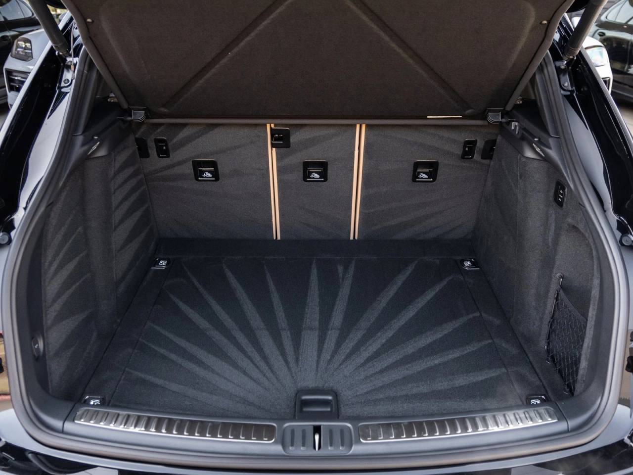 2026 Porsche Macan Macan S