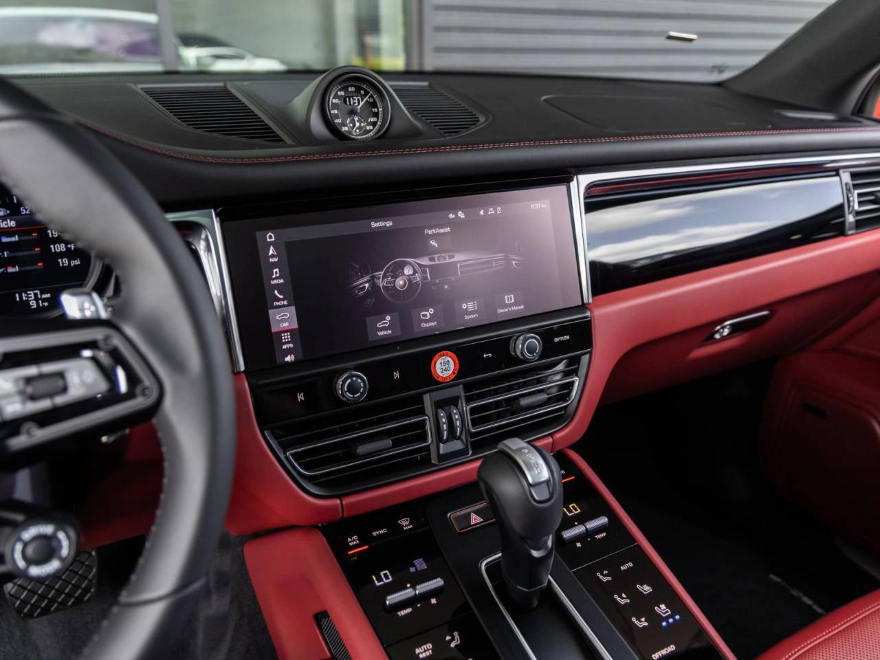 2026 Porsche Macan Macan S