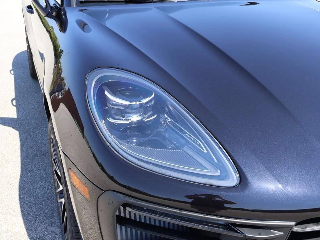 2026 Porsche Macan Macan S