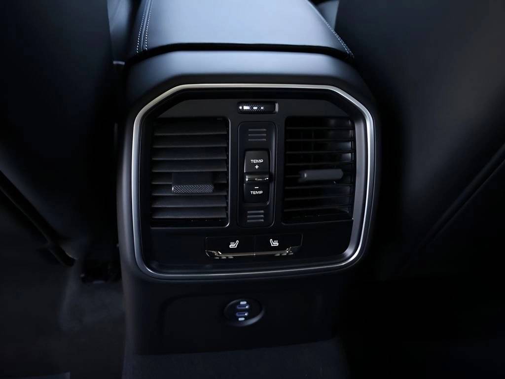 2026 Porsche Macan Macan S