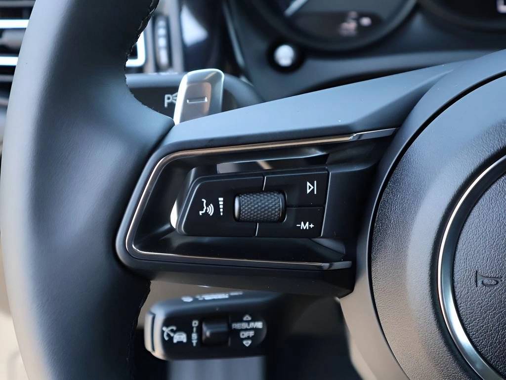 2026 Porsche Macan Macan S