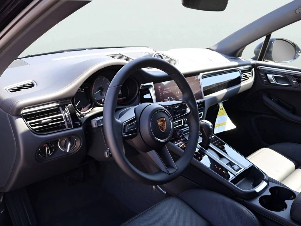 2026 Porsche Macan Macan S