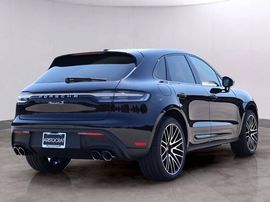 2026 Porsche Macan Macan S