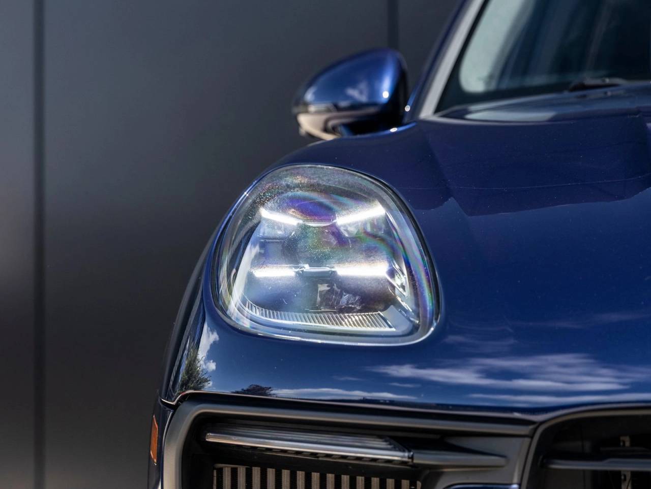 2023 Porsche Macan Macan S (MY23)