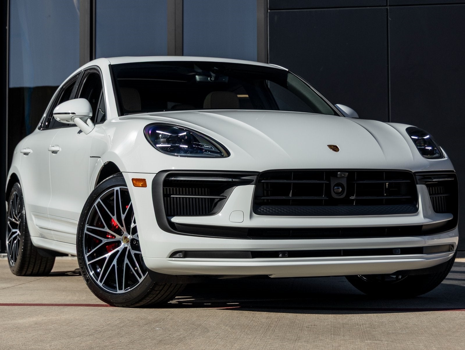 2026 Porsche Macan Macan S