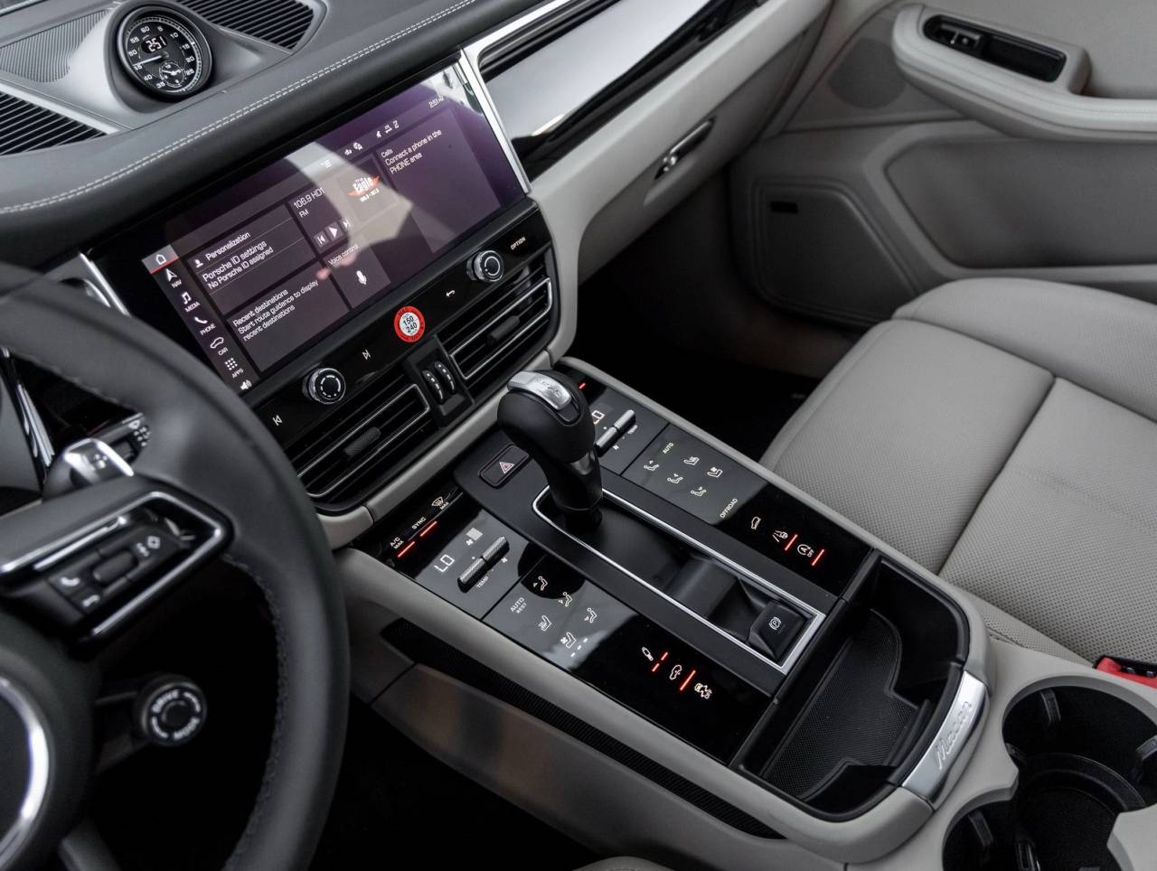 2026 Porsche Macan Macan S