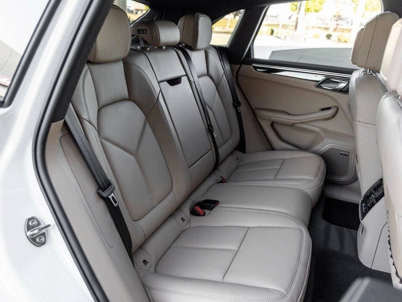 2026 Porsche Macan Macan S