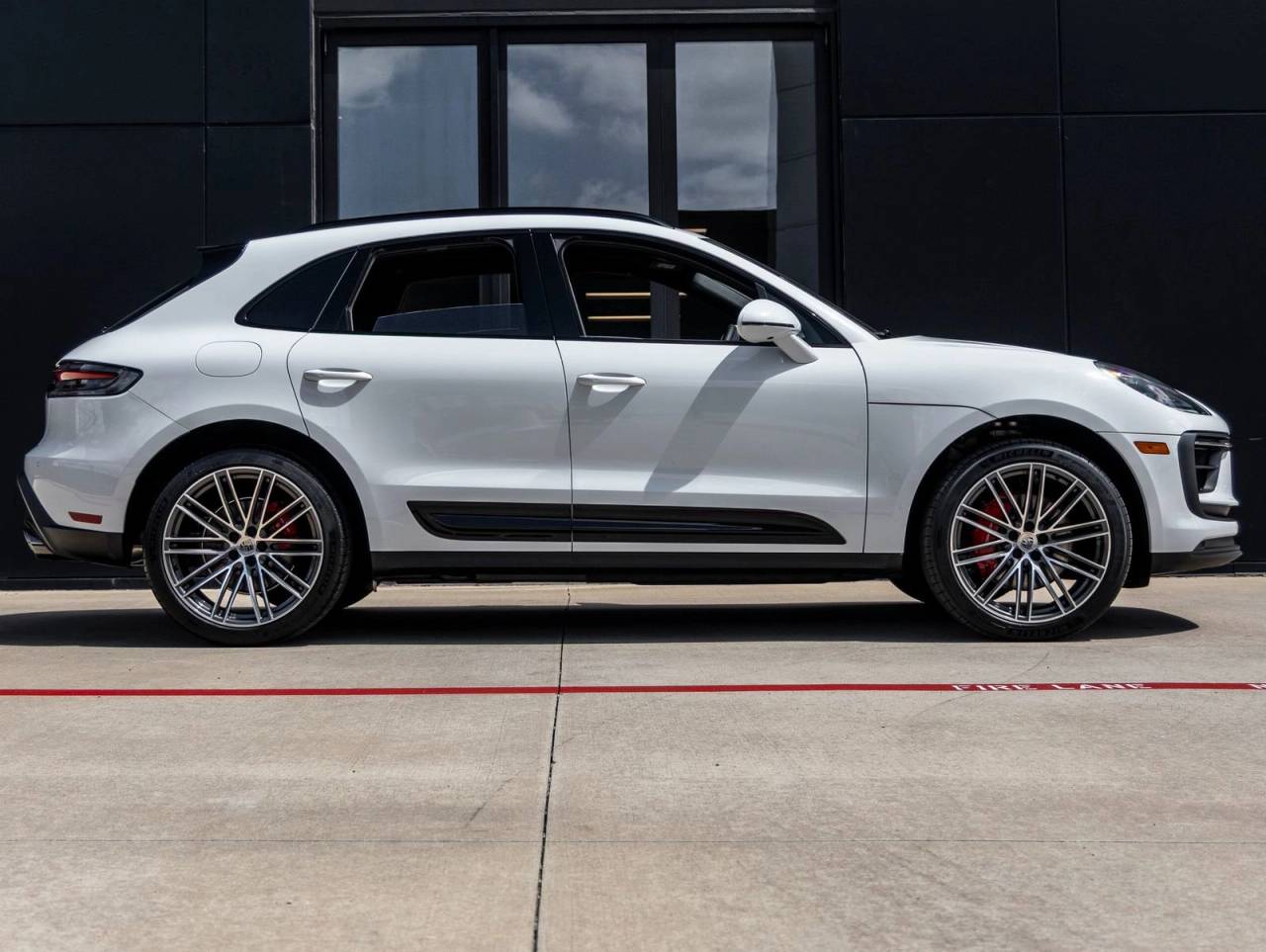 2026 Porsche Macan S