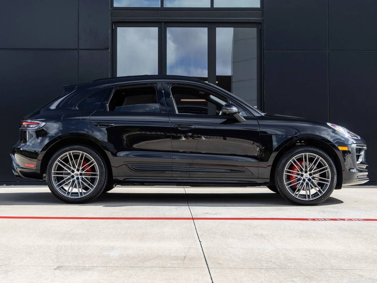 2026 Porsche Macan S