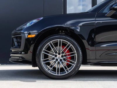 2026 Porsche Macan S