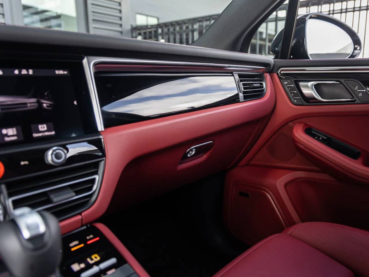2026 Porsche Macan S