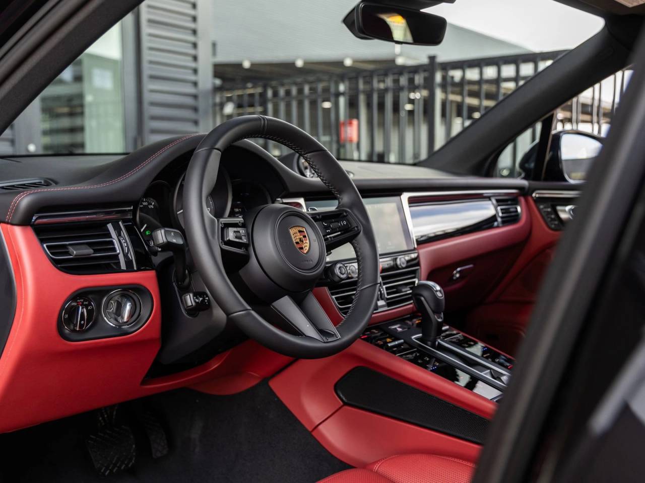 2026 Porsche Macan S