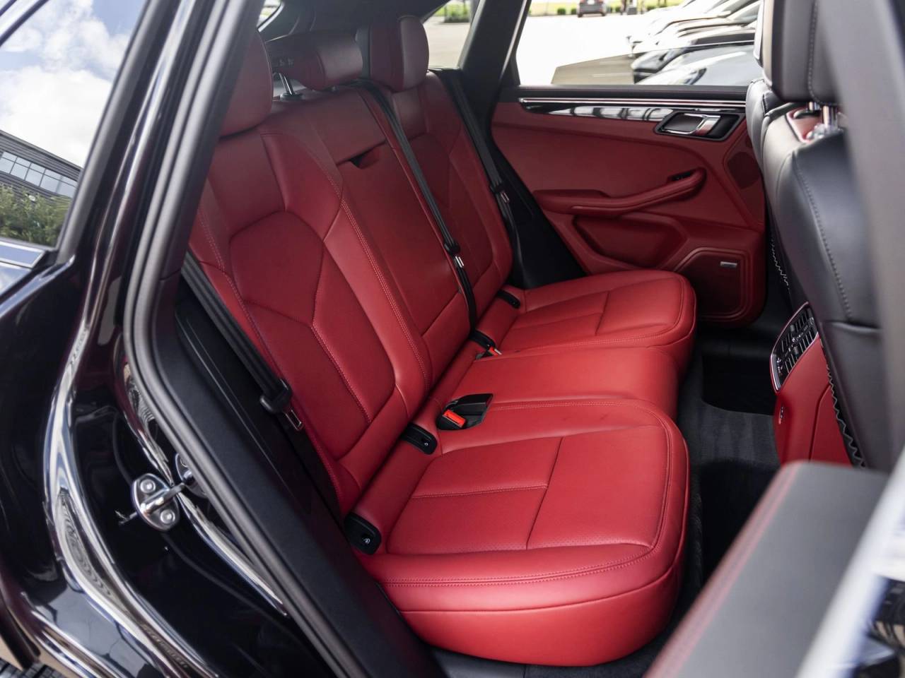 2026 Porsche Macan S