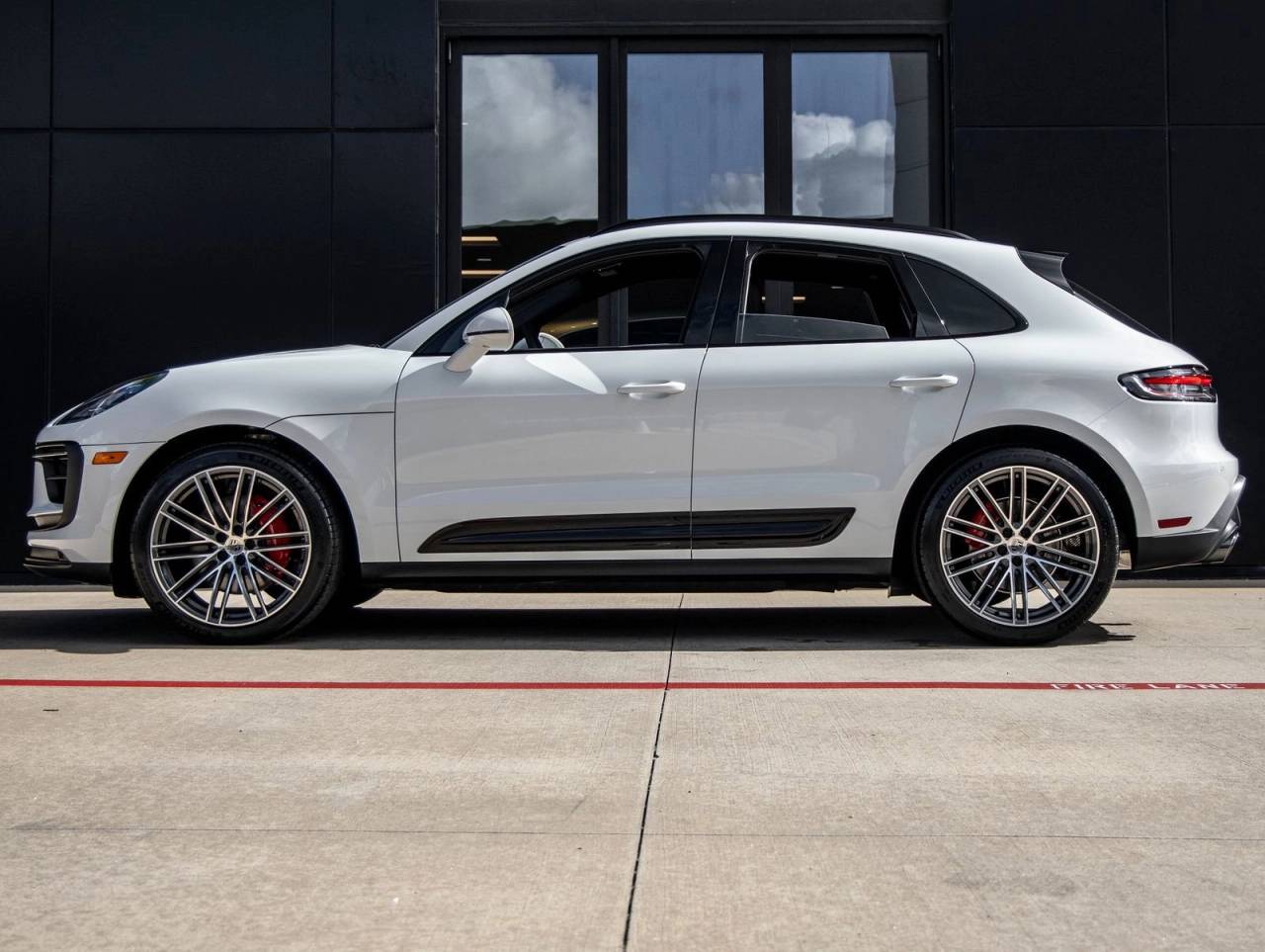 2026 Porsche Macan S