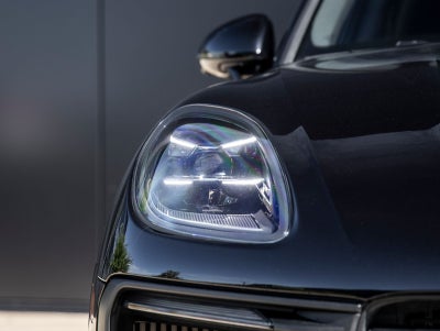 2024 Porsche Macan S