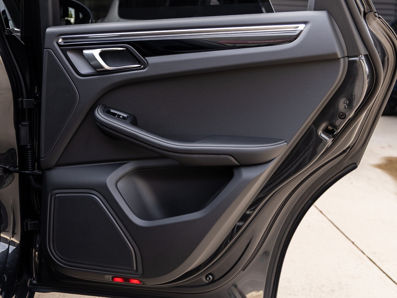 2026 Porsche Macan Macan S