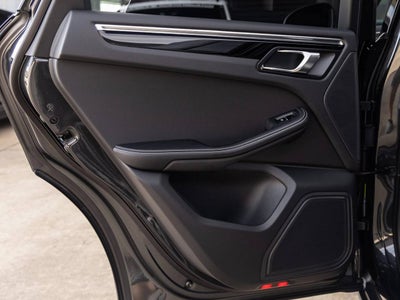 2026 Porsche Macan Macan S