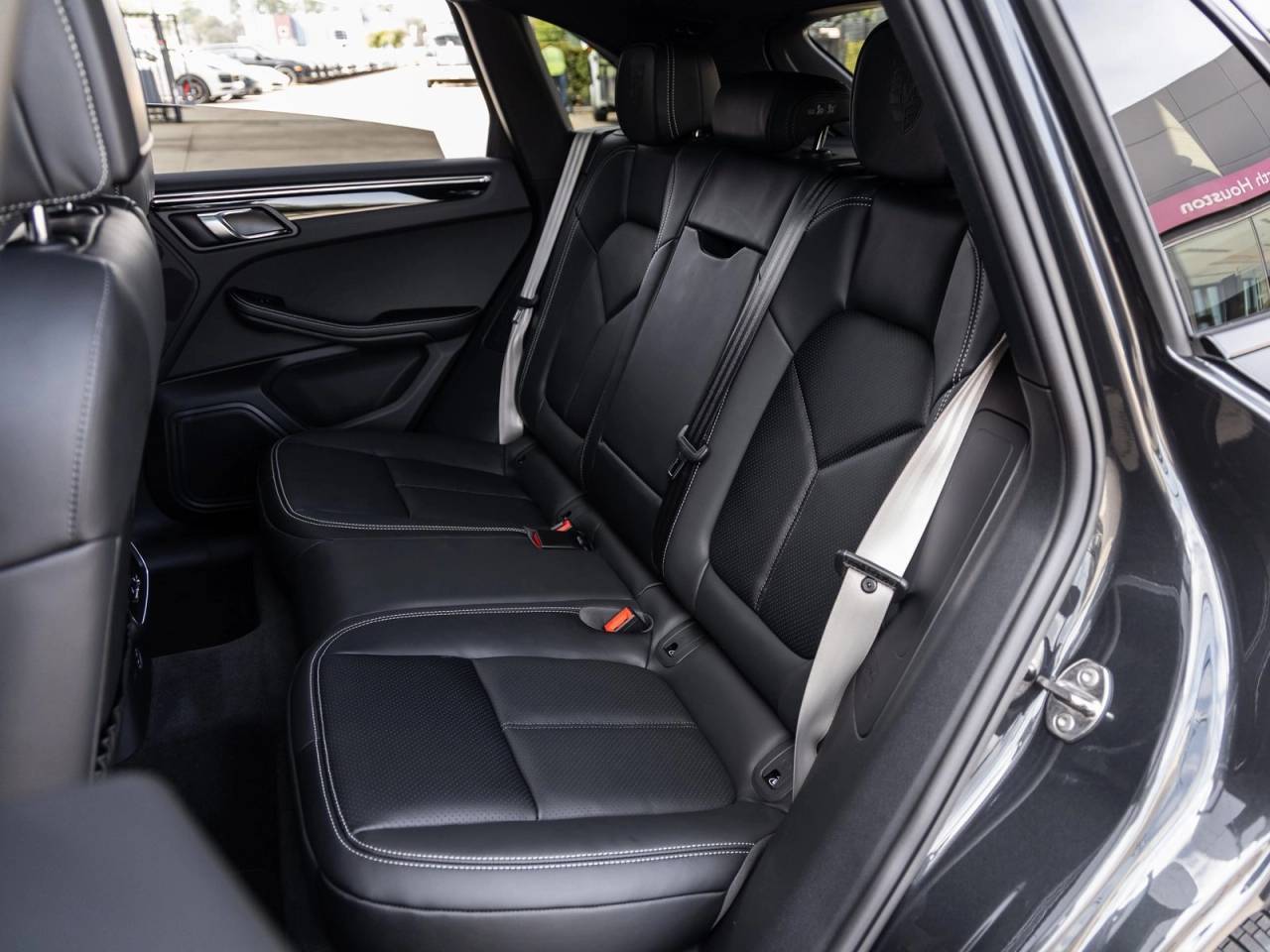 2026 Porsche Macan Macan S