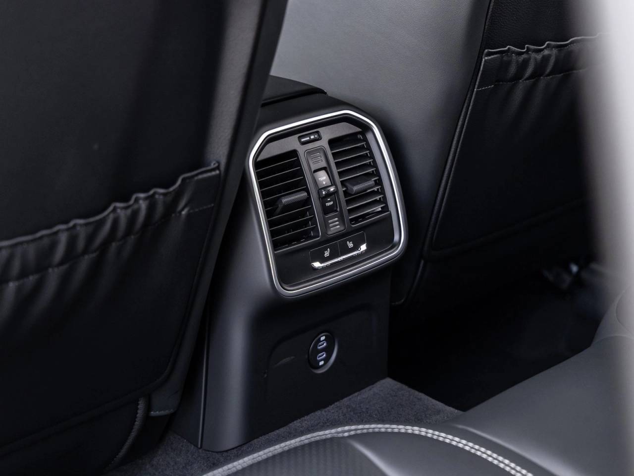 2026 Porsche Macan Macan S