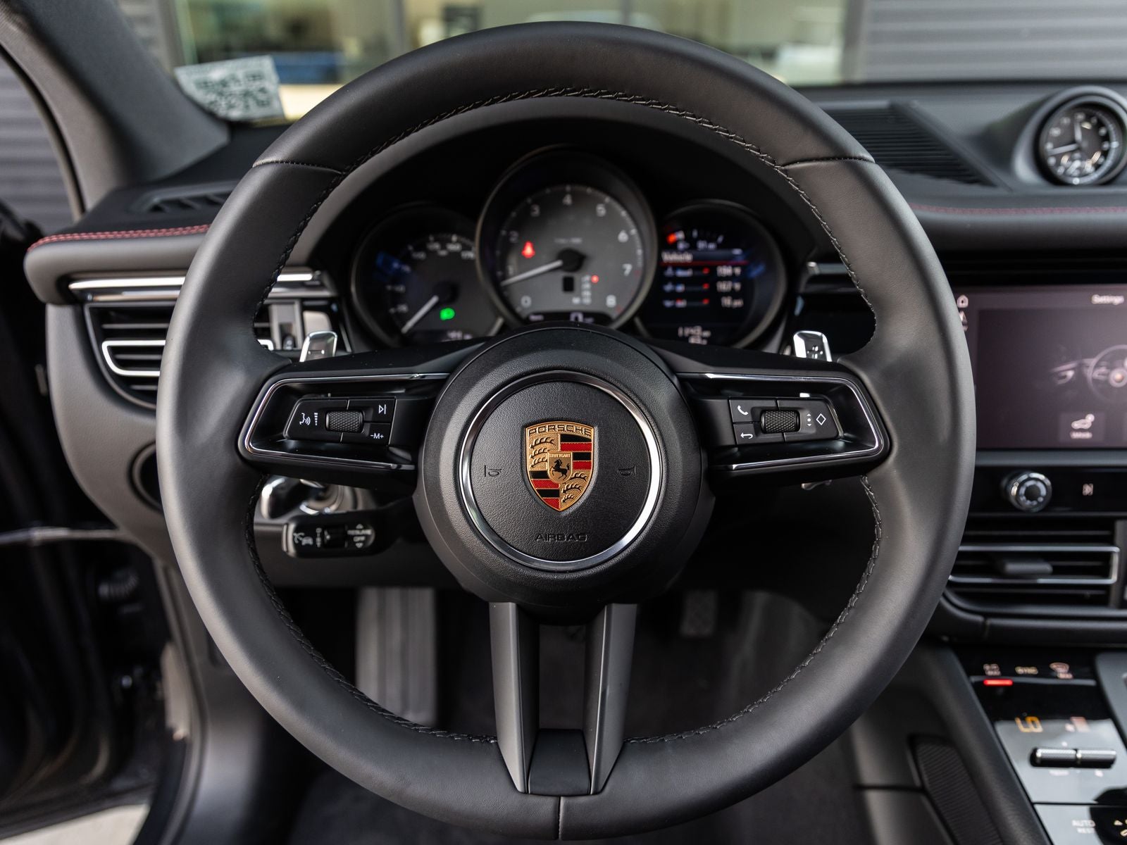 2026 Porsche Macan Macan S