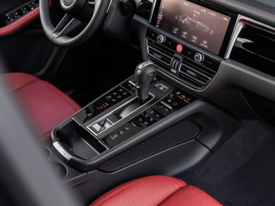 2026 Porsche Macan Macan S