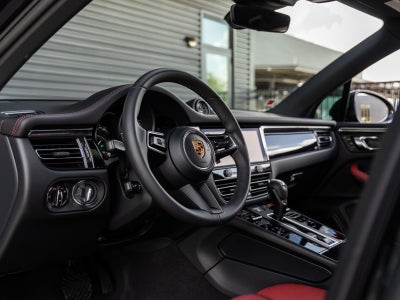2026 Porsche Macan Macan S