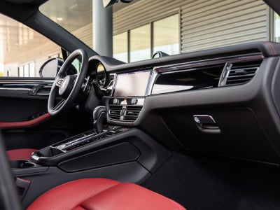 2026 Porsche Macan Macan S