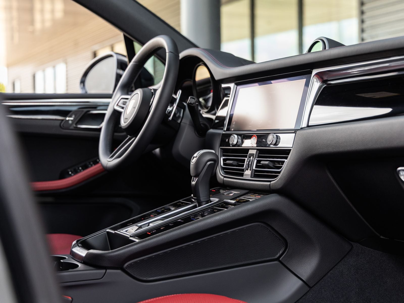 2026 Porsche Macan Macan S