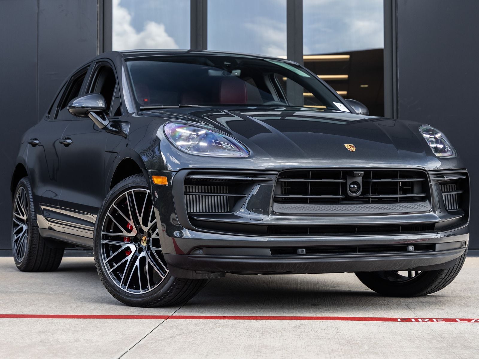 2026 Porsche Macan Macan S