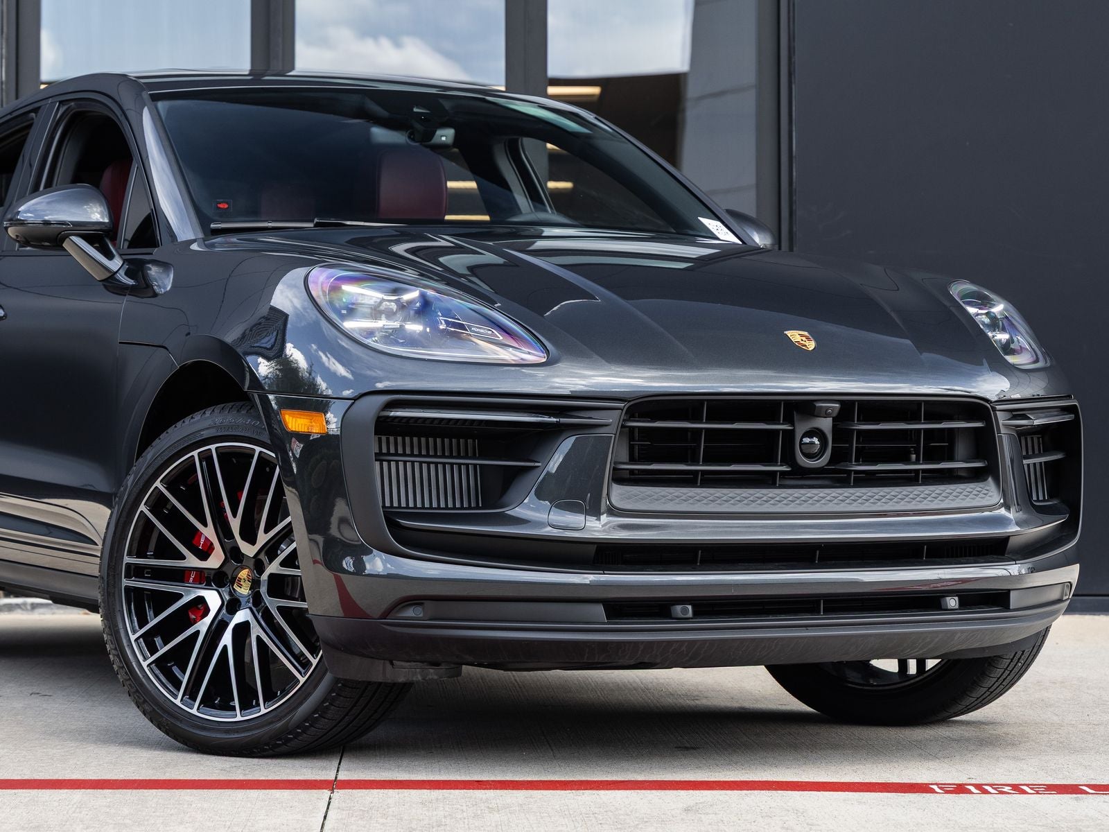 2026 Porsche Macan Macan S